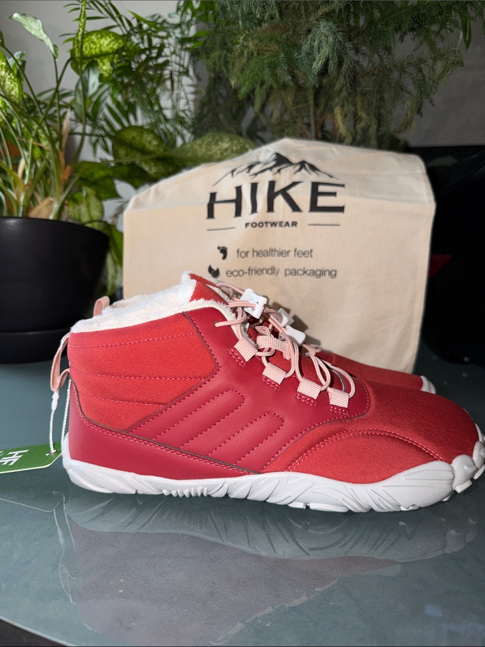 Hike Red High-Top Winter Sneakers